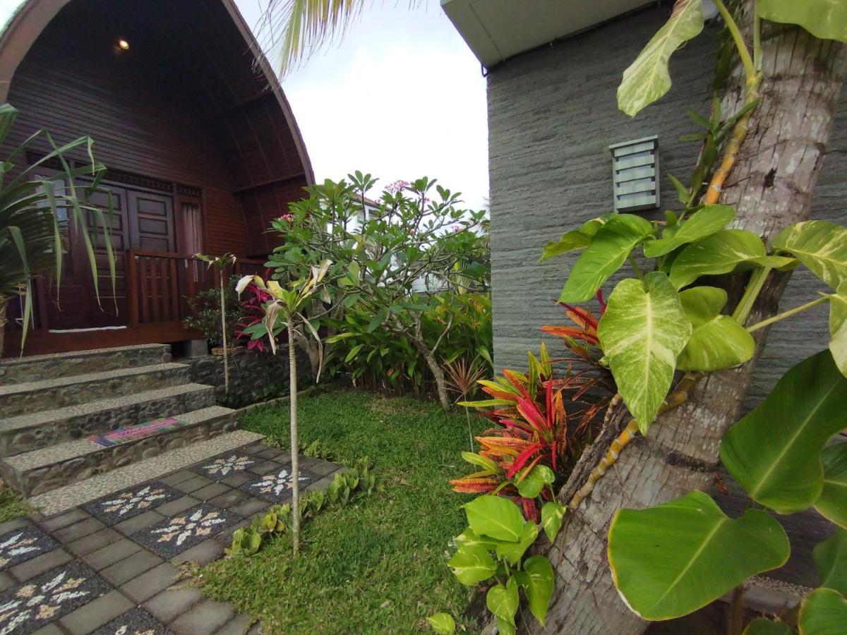 Sunsets at Sumbul Hotel Pulukan Bagian luar foto