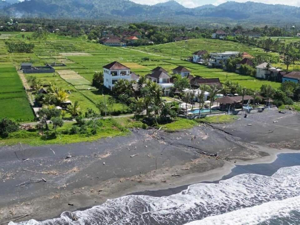 Sunsets at Sumbul Hotel Pulukan Bagian luar foto